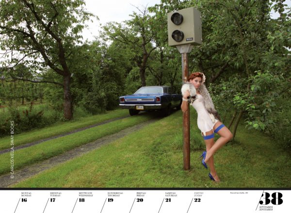 Girls & legendary US-Cars 2013 Wochenkalender von Carlos Kella mit 52 Kalenderblättern, 19 Models und 37 US-Oldtimern. Limitiert